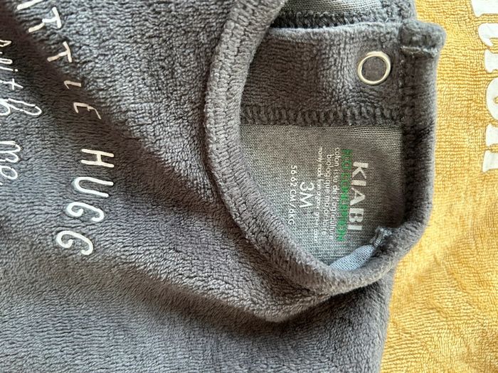 Lot 2 pyjamas en velours 3 mois - photo numéro 3