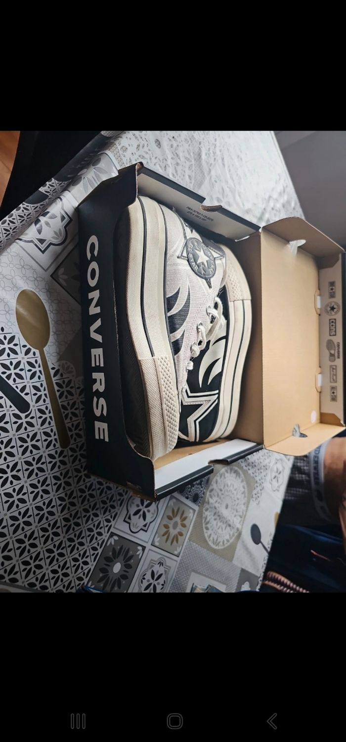 Converse