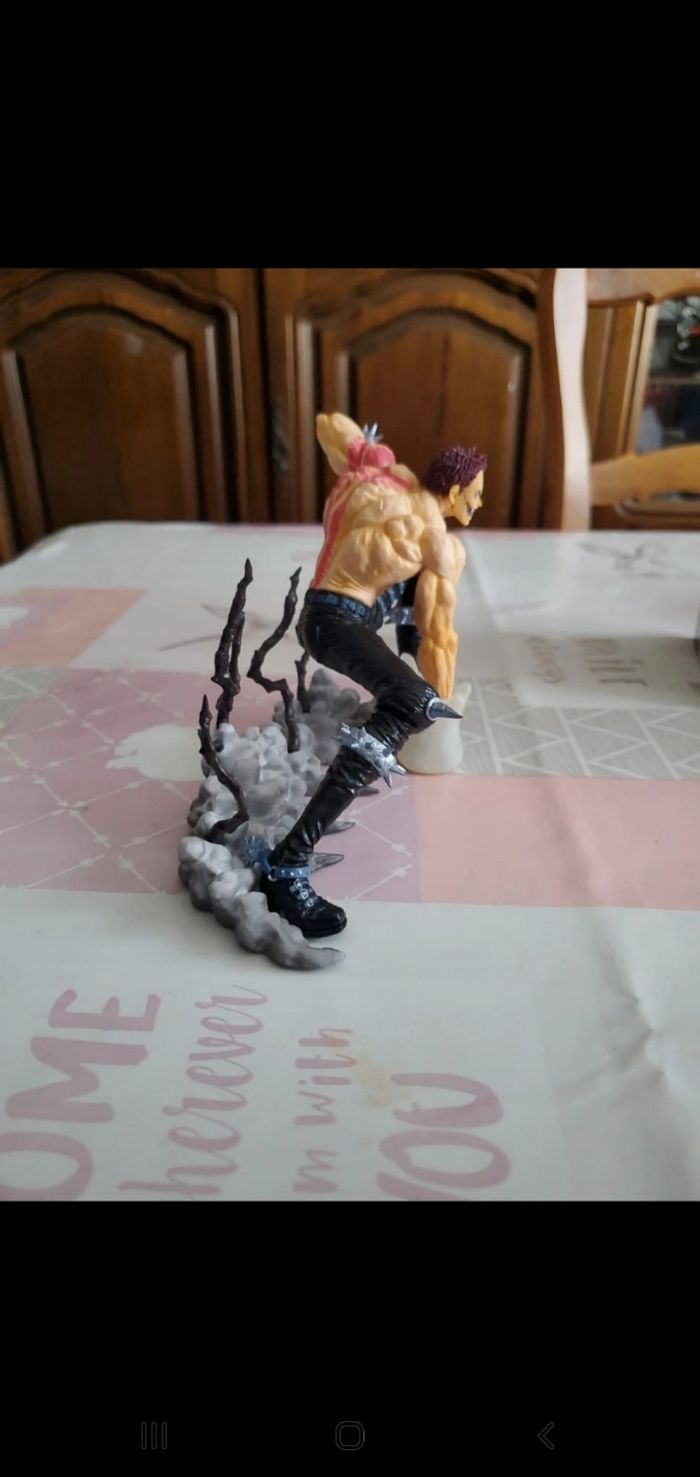 Figurine one piece  Charlotte  katakuri - photo numéro 3