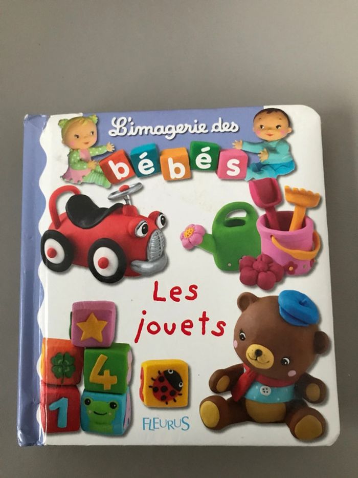 L imagerie des bébés les jouets - photo numéro 1