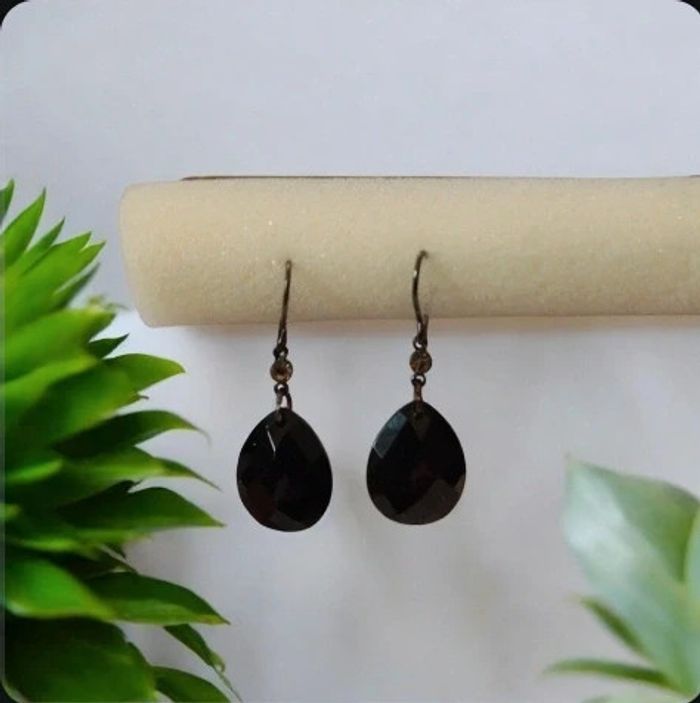 Boucles d'oreilles pendentif strass noir En très bon état - photo numéro 2