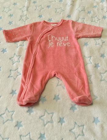 Pyjama bébé 1 mois Tissaia rose très bon état