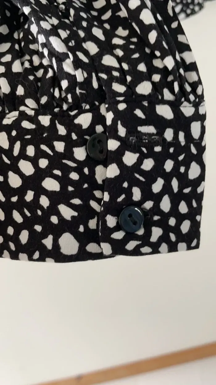Chemise noir - photo numéro 5