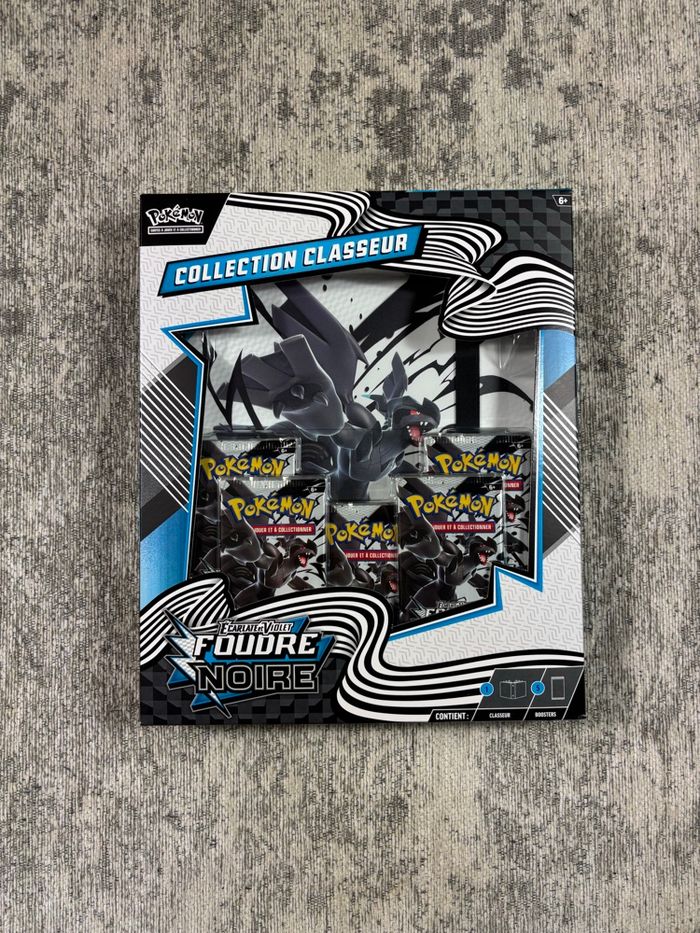 Pokémon Coffret Classeur EV10.5 Foudre Noire