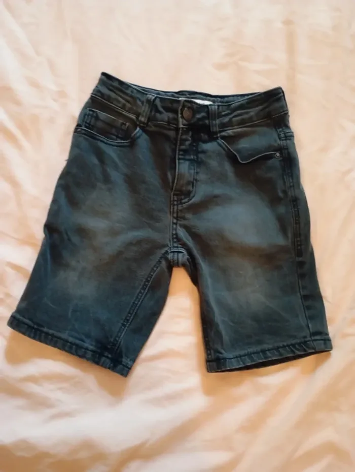 Bermuda / short Kiabi 9ans