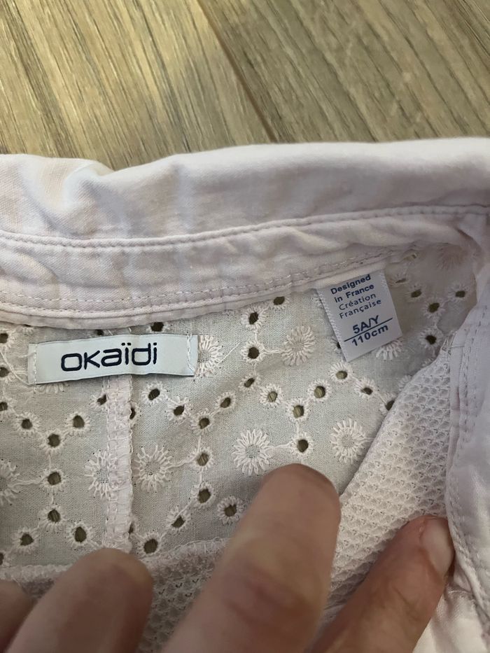 Teeshirt polo rose pale okaidi 5ans broderies anglaises - photo numéro 2
