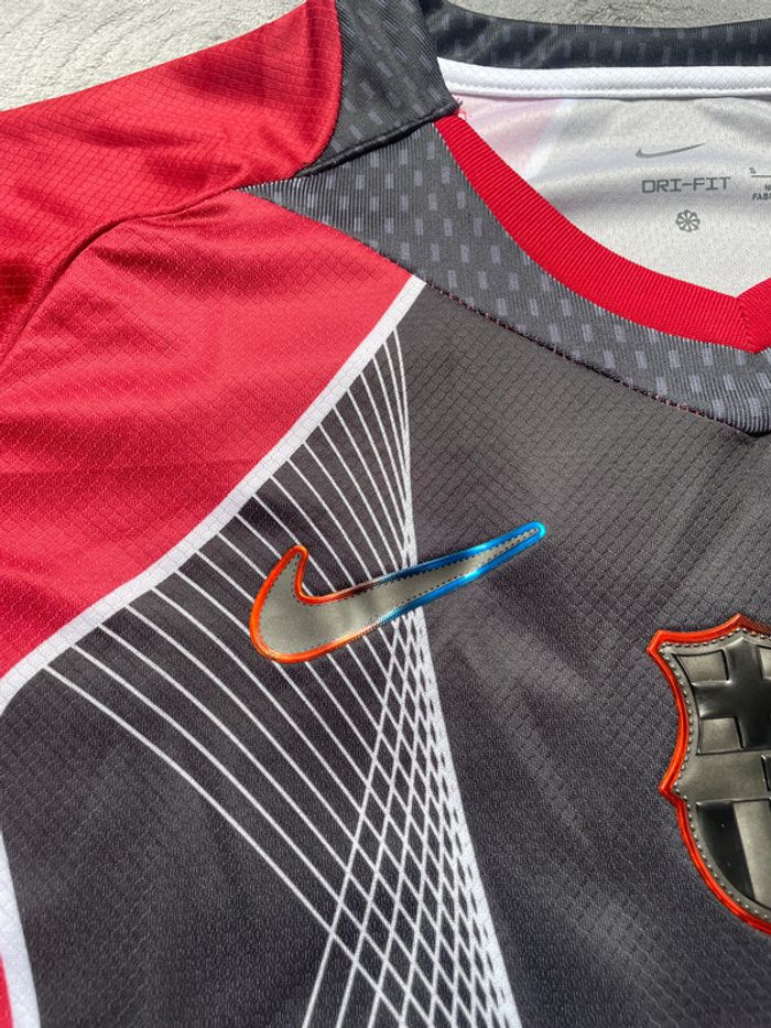 Maillot concept foot Barça rouge taille S - photo numéro 5