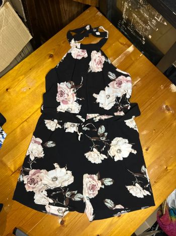 Combishort fleurs noir rose 40 dos nu