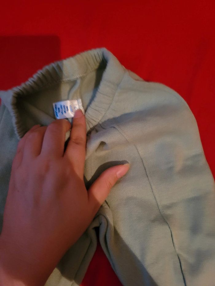 Pantalon bébé fille 8 mois - photo numéro 3