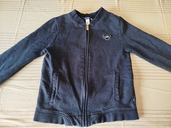 Gilet sweat Okaïdi 8 ans