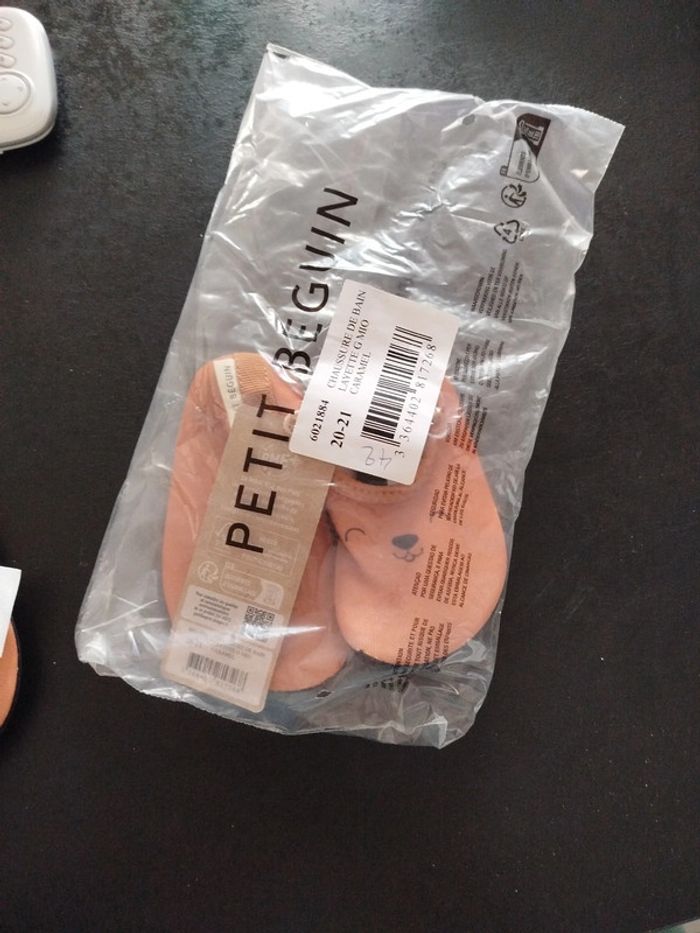 Chausson de bain Petit Beguin - photo numéro 2