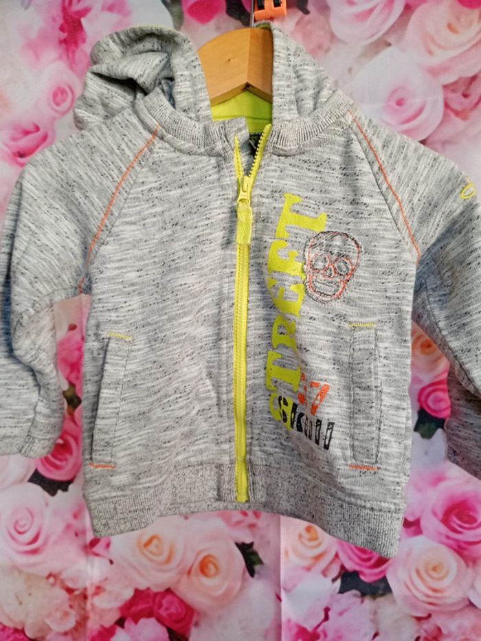 Veste à capuche orchestra 12 mois