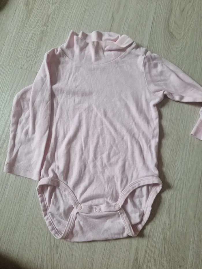 Lot de 7 vêtements fille 12 mois - photo numéro 5