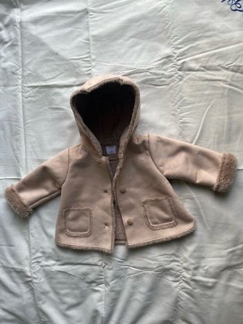 Manteaux Zara rose poudré/ beige 1-3 mois