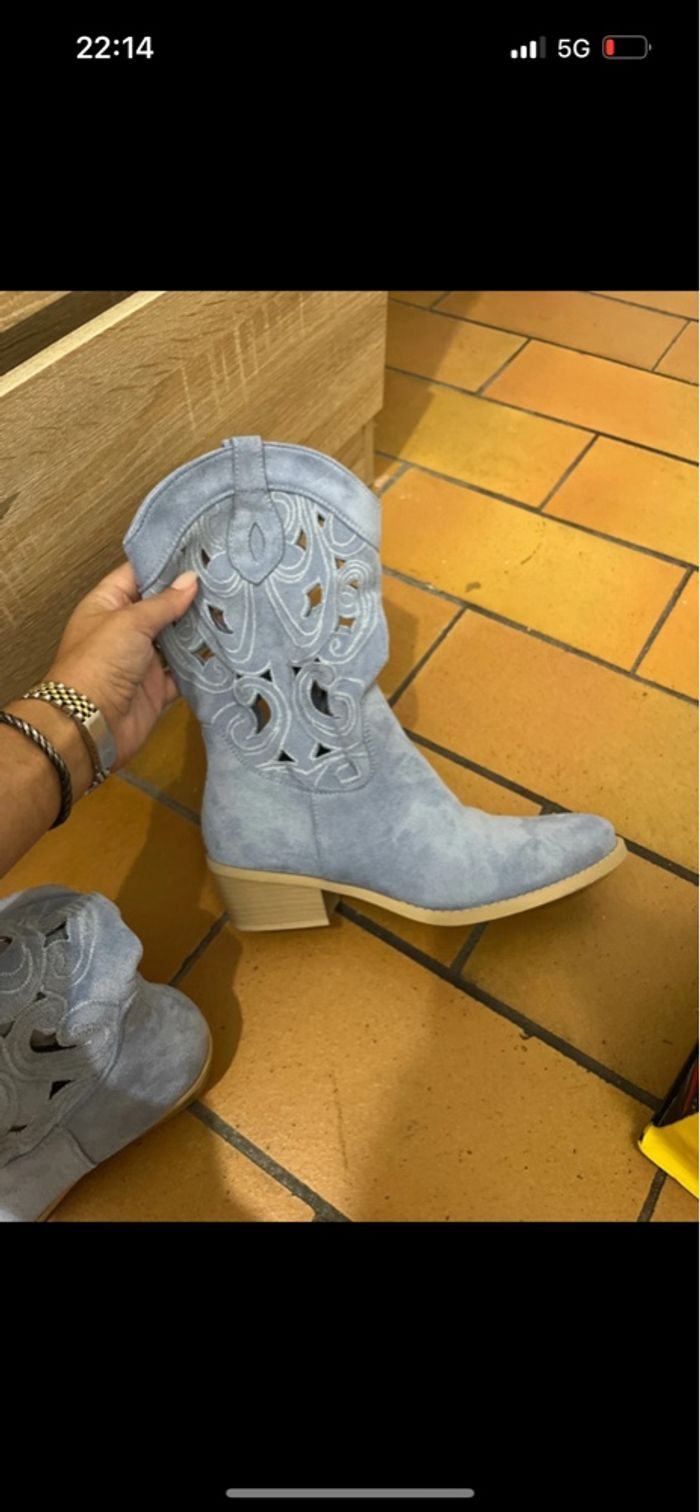 Bottes femme neuves - photo numéro 3