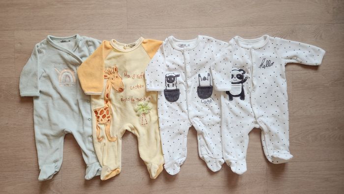 Lot de 7 pyjamas en velours – 3 mois - photo numéro 2