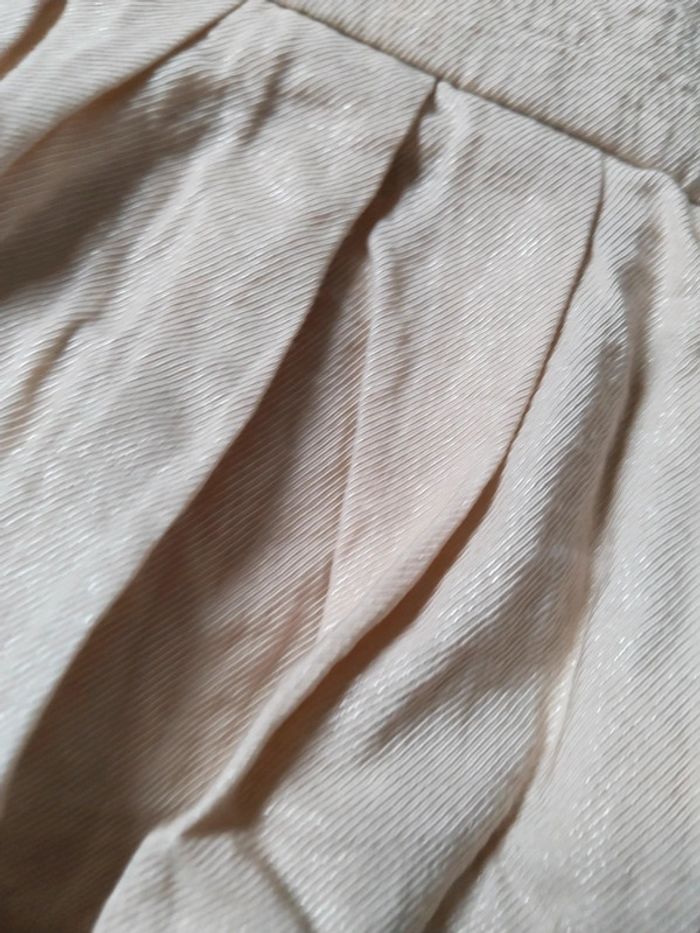 Magnifique short pour femme marque Maje taille 34 - photo numéro 3