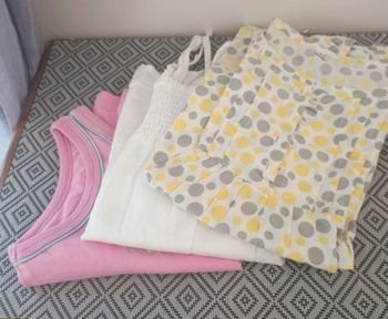 Lot 3 hauts fille 6 ans