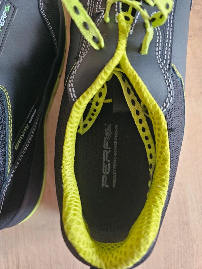 Chaussures De Sécurité Gravity perf neuves taille 44 - photo numéro 4
