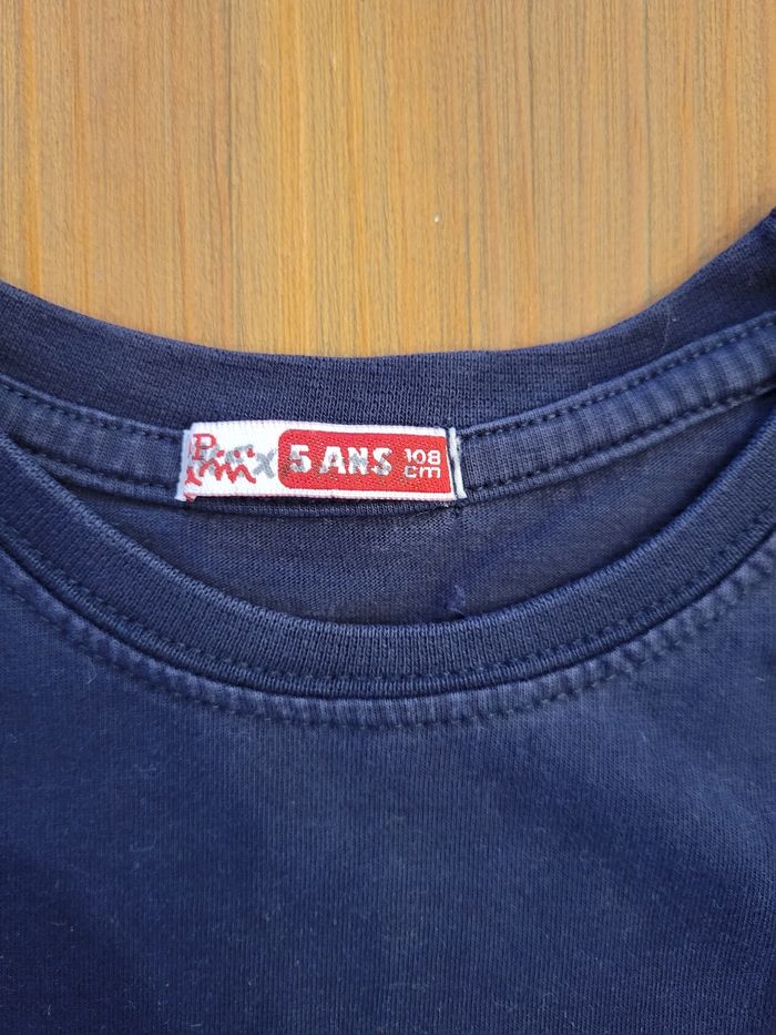Tee-shirt 5 ans - photo numéro 2