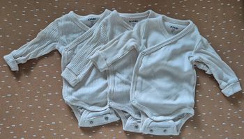 Lot de 3 body 1 mois