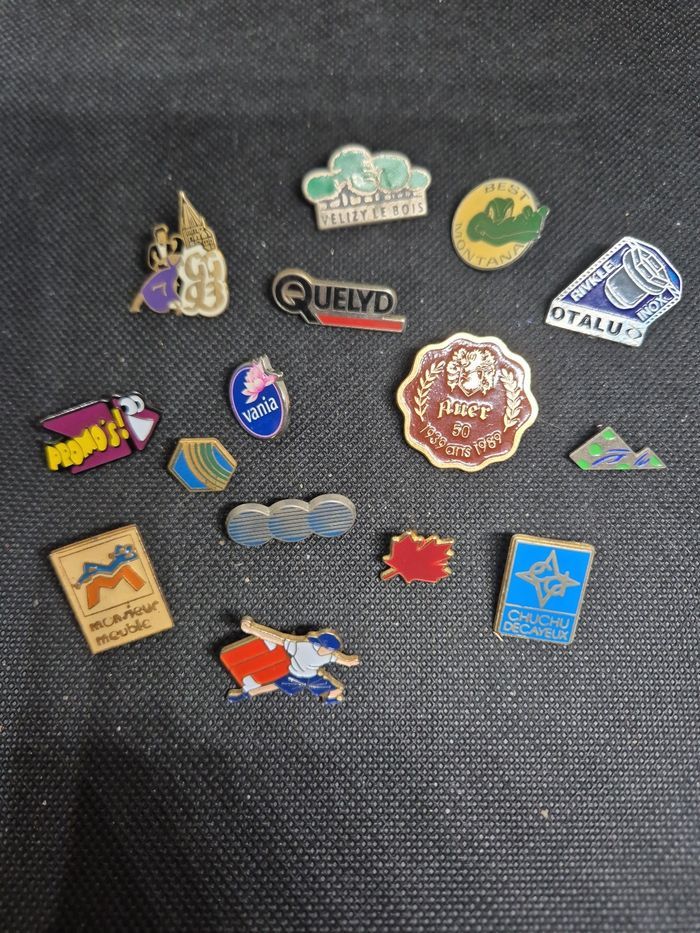 Lot de pins vintage publicitaires & logos (années 80/90)
