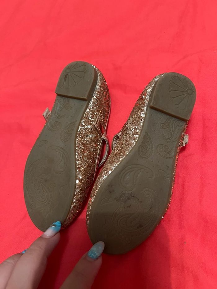 Paire de ballerines à paillettes pointure 25 bon état - photo numéro 3