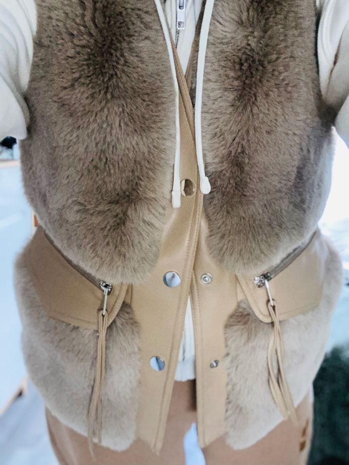 Gilet fausse fourrure neuf sans étiquette - photo numéro 2