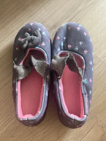 Chaussons fille isotoner 29