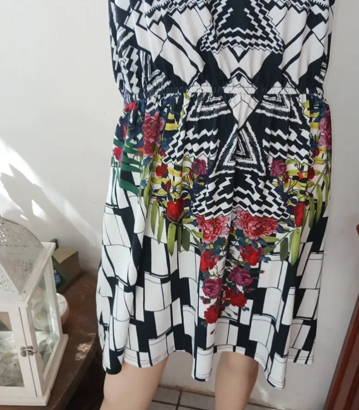 Robe dos nu taille 42/xl smash! - photo numéro 4