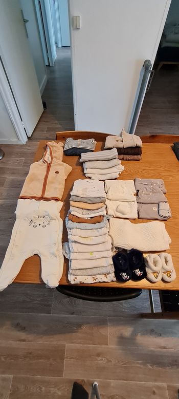 Lot vêtements 1 mois