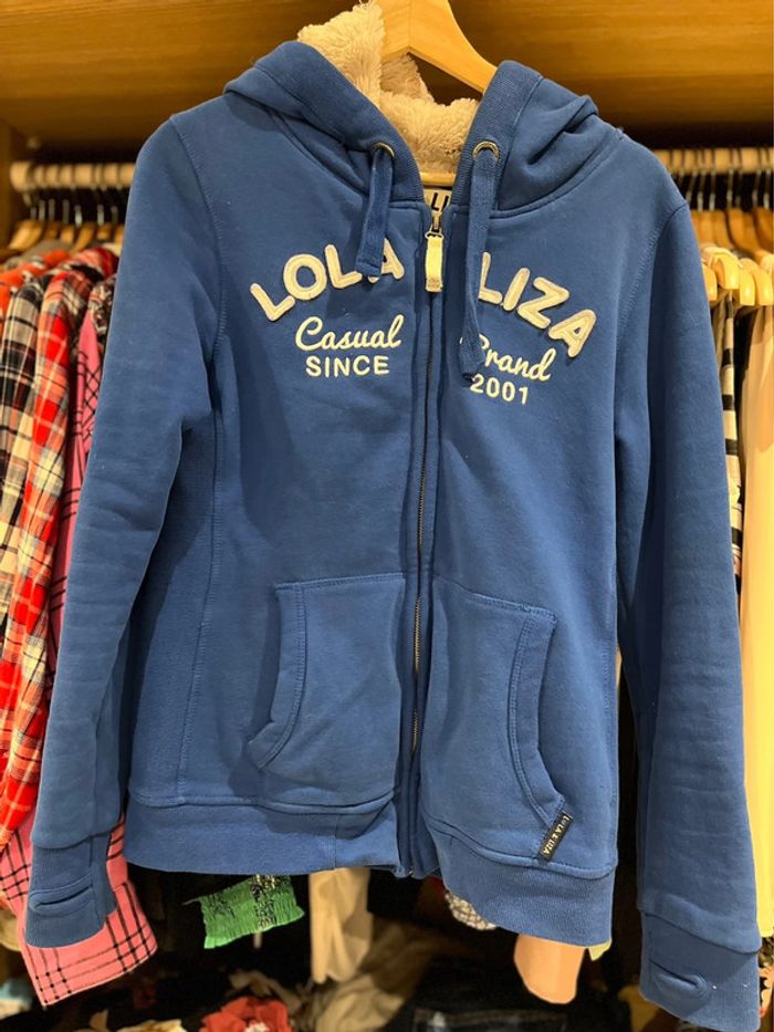 Gilet sweat a capuche bleu