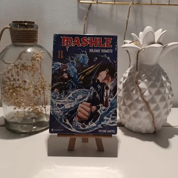 Manga mashle coffret collector 11