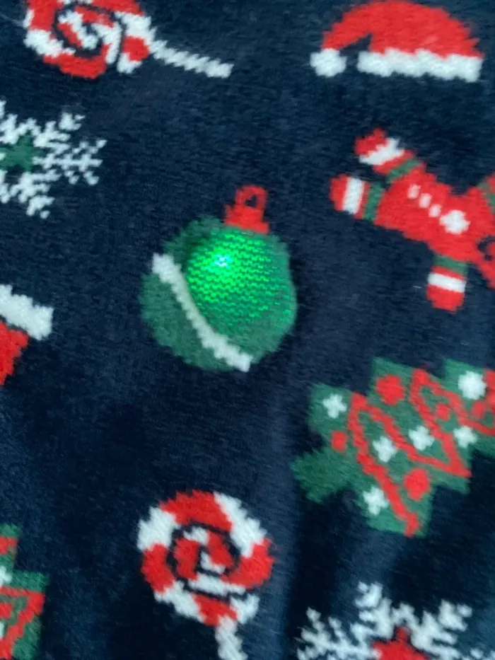 Pull de noël lumineux Jules 8 ans - photo numéro 2