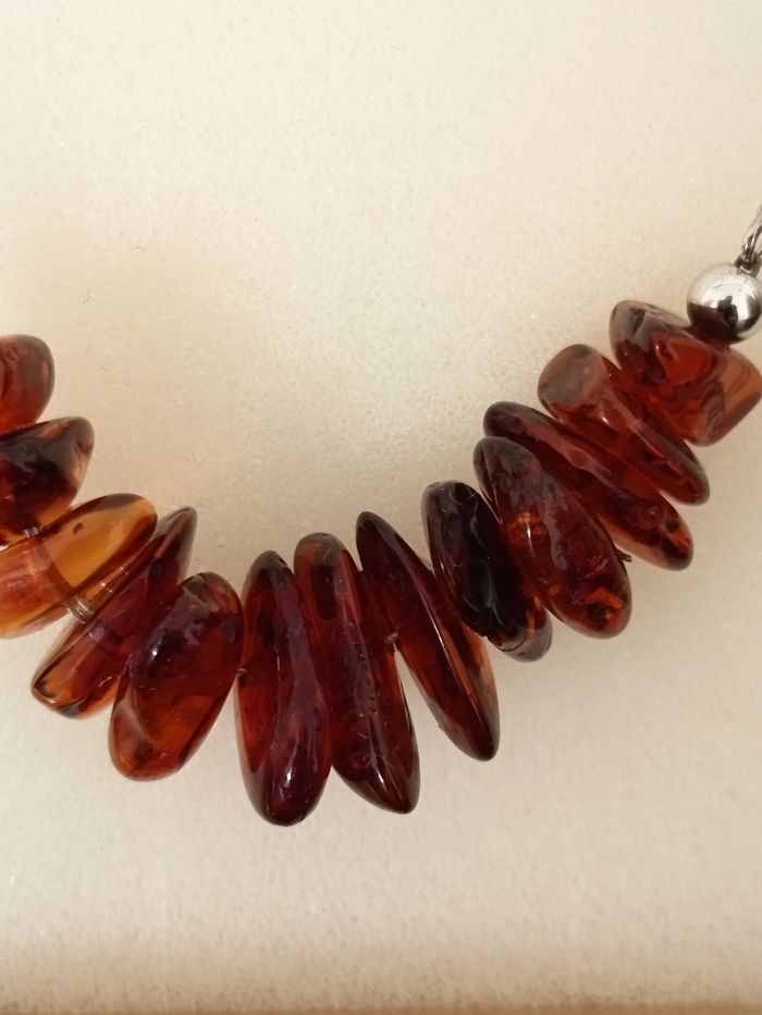 Collier argent et ambre. - photo numéro 4