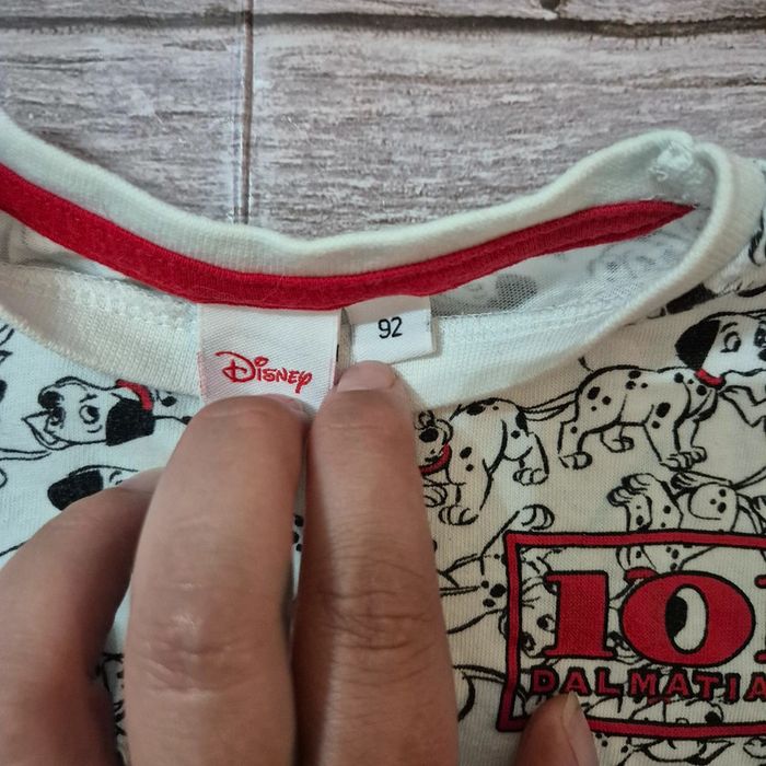 T shirt blanc les 101 dalmatiens disney Taille 36mois - photo numéro 3