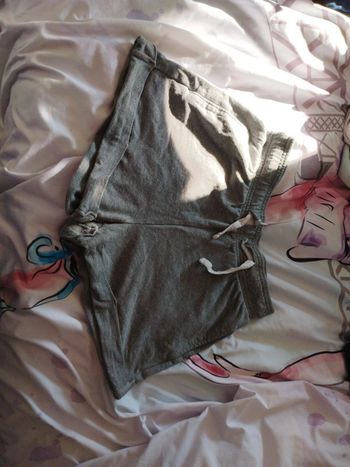 Short fille taille s