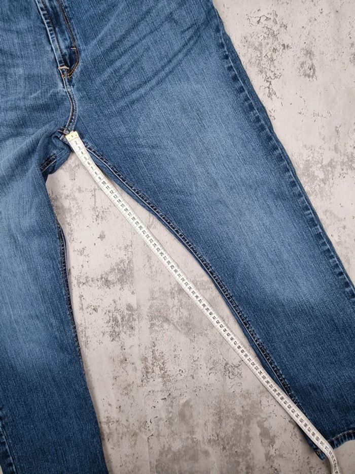 Jeans Straight Fit Wrangler bleu clair – Taille 40x30 Hommes (mesures en photos) - photo numéro 4