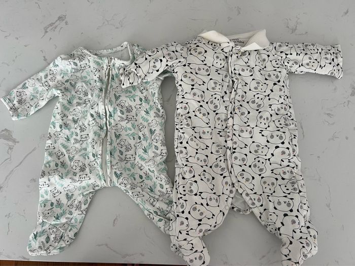 Lot vêtements 1 mois - photo numéro 3