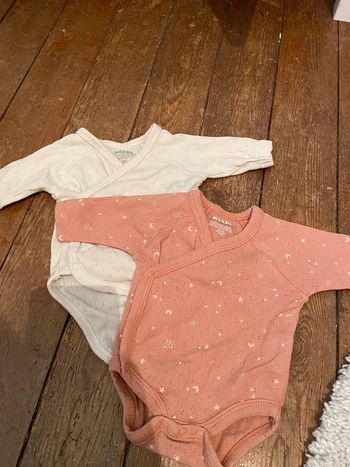 Lot bodies naissance