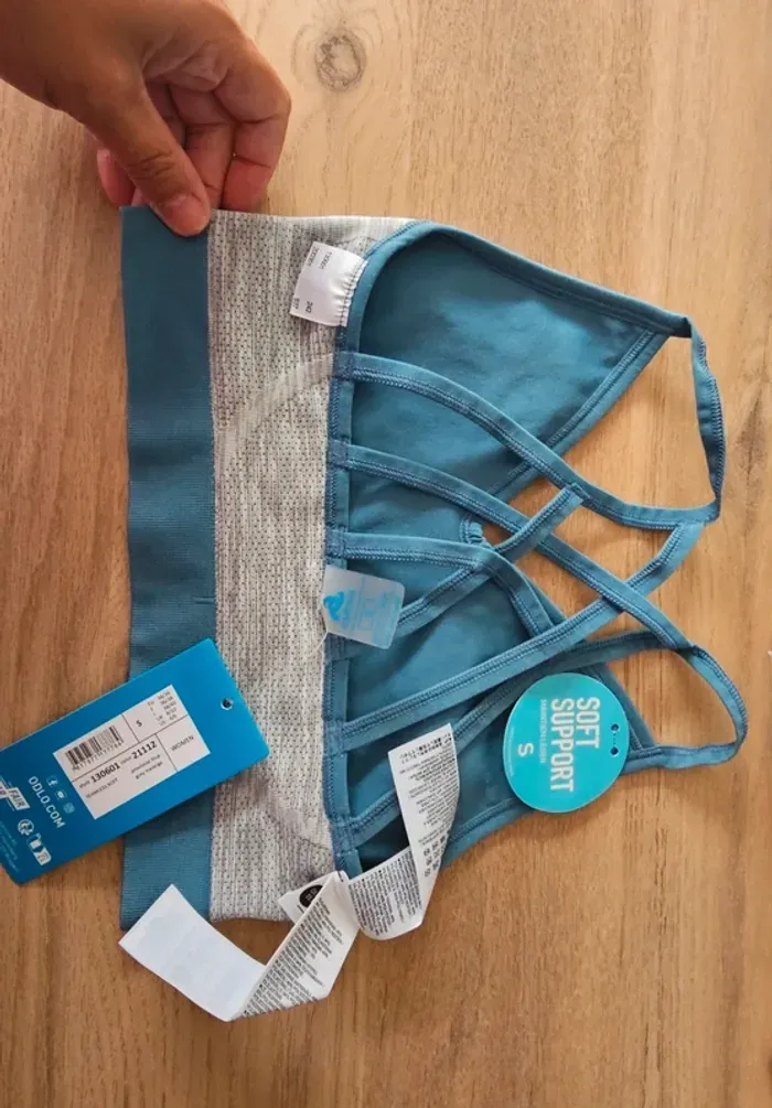 Brassière de sport Oldo femme taille S neuve réversible ODLO Seamless - photo numéro 8