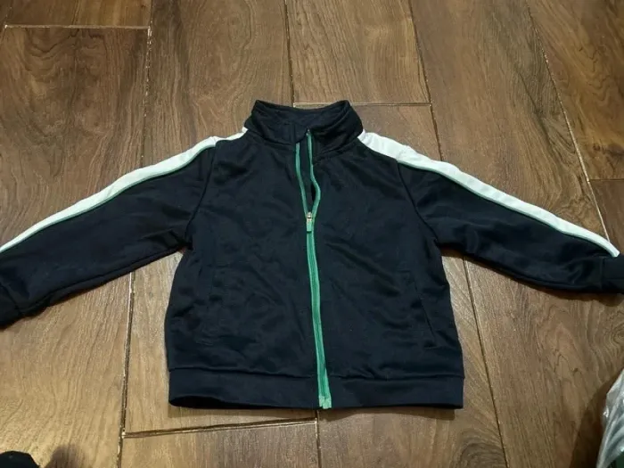 Ensemble de jogging garcon en polyester noir Kiabi 3 ans - photo numéro 4