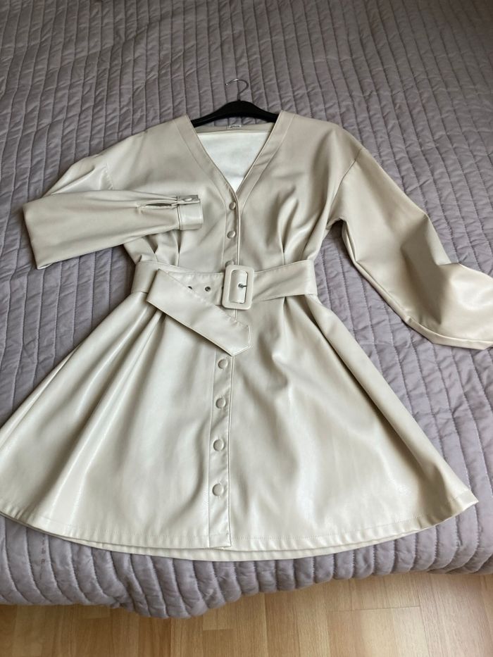 Robe beige