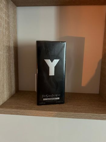 Y YSL