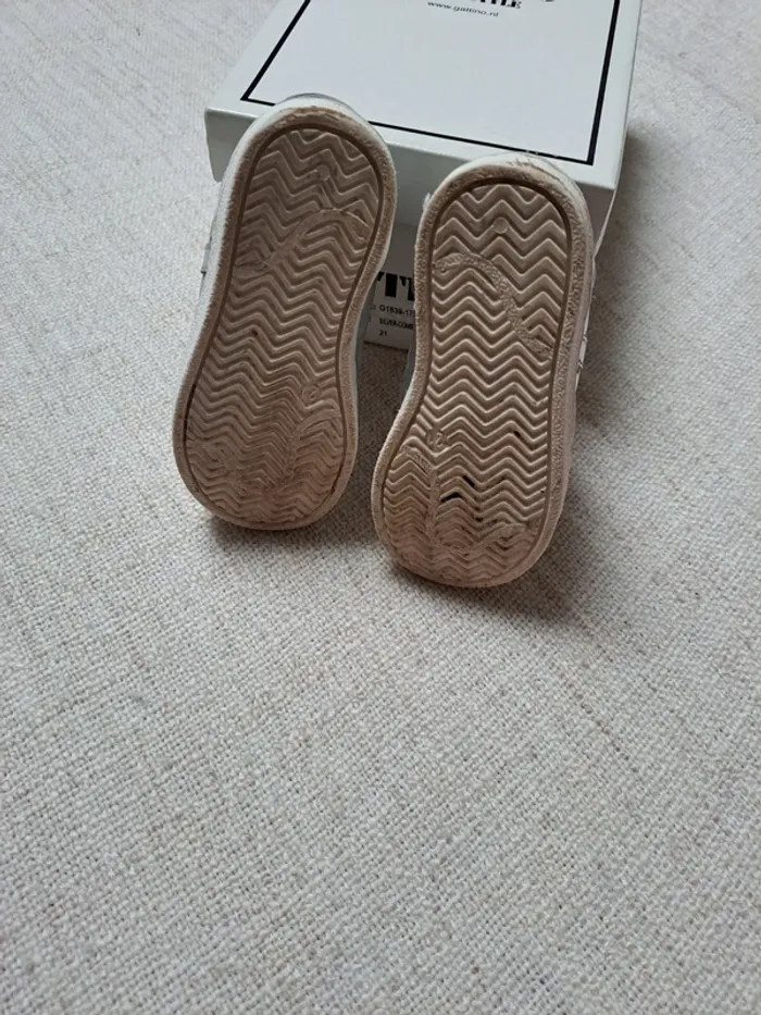 Chaussures en cuir argenté Gattino 21 - photo numéro 5