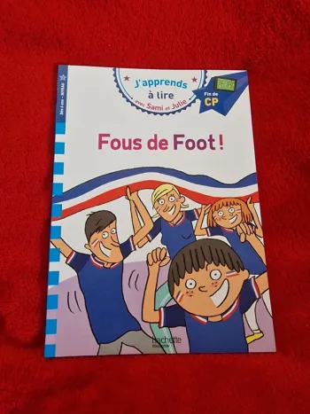 Livre j'apprends à lire fous de foot