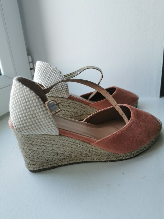 Sandales taille 37