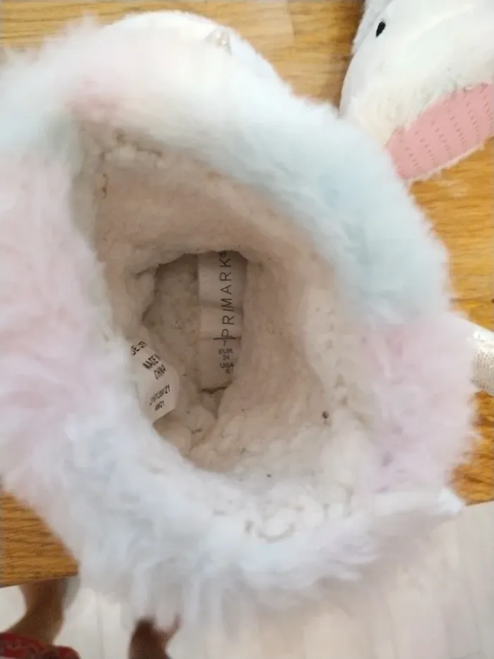 Chaussons licorne lumineux - photo numéro 5