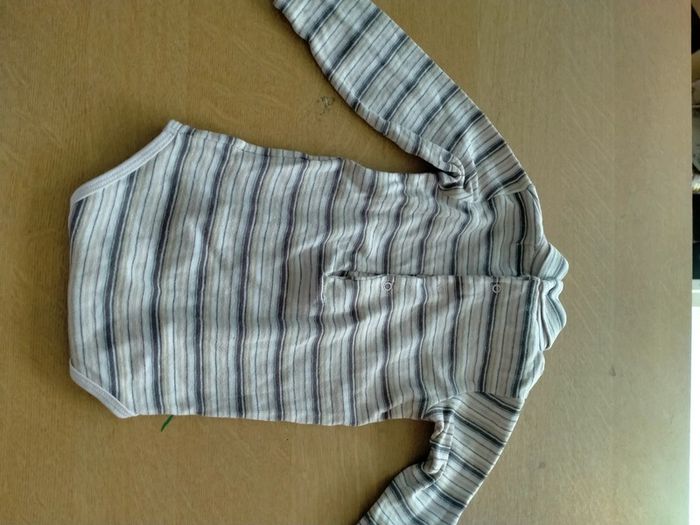 Body 24 mois 86 cm - photo numéro 3