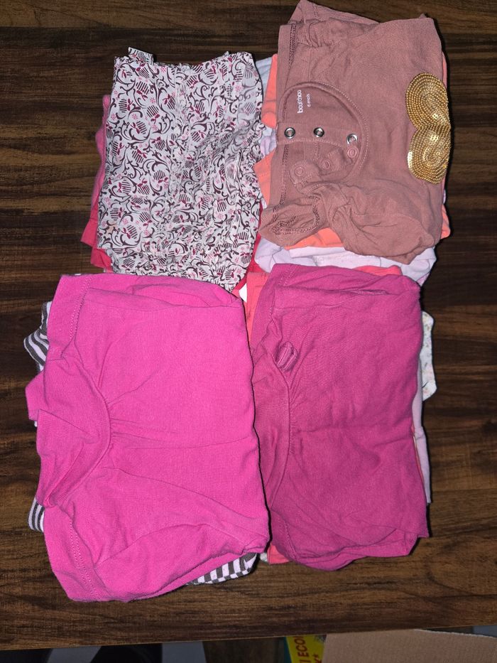 Lot bebe fille 6 mois tee shirt pantalon robe pull - photo numéro 3